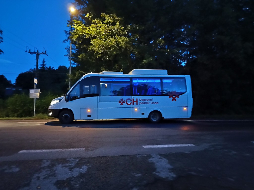 Podhrad zastávka Rošero