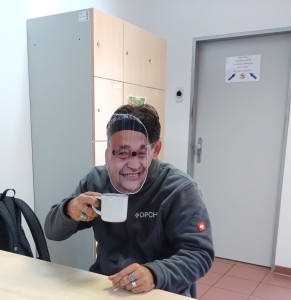 mondek.jpg